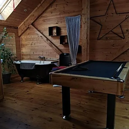 Au Coeur De Saint Agreve -Sejour Chez L'Habitant Exterior photo