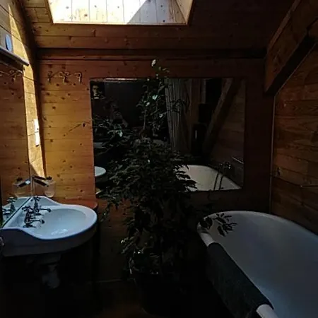 Au Coeur De Saint Agreve -Sejour Chez L'Habitant Exterior photo